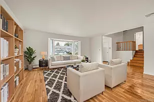 16 Middle Ln, Jericho, NY 11753 - Photo 2