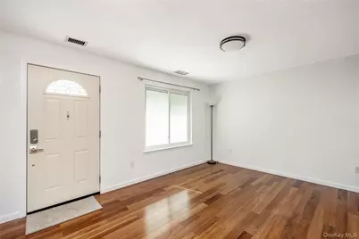 225 Birchwood Road, Coram, NY 11727 - Photo 10