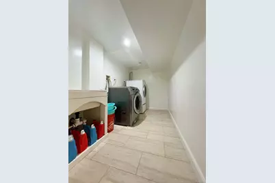 260-01 57th Avenue, Little Neck, NY 11362 - Photo 12