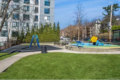 1020 Warburton Avenue #5A, Yonkers, NY 10701 - Photo 24