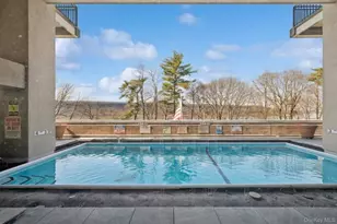 1020 Warburton Ave, Yonkers, NY 10701 - Photo 2