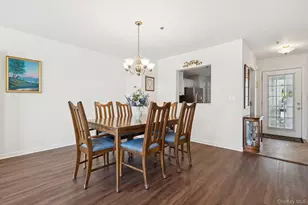 4 Commodore Cir, Port Jefferson Station, NY 11776 - Photo 8