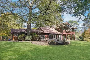 37 Hyatt Rd, Briarcliff Manor, NY 10510 - Photo 4