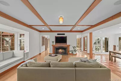 37 Hyatt Road, Briarcliff Manor, NY 10510 - Photo 6