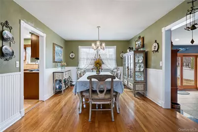 20 Biltmore Boulevard, Massapequa, NY 11758 - Photo 14