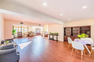 45-12 244th St, Little Neck, NY 11362 - Photo 4