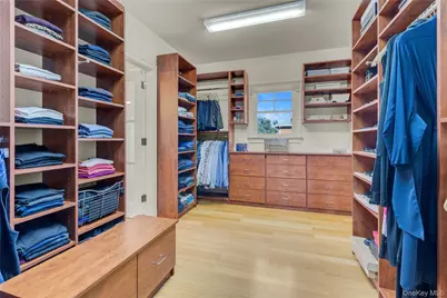 9 Walden Place, Huntington, NY 11743 - Photo 30