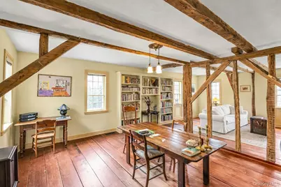 5050 Pequash Avenue, Cutchogue, NY 11935 - Photo 8
