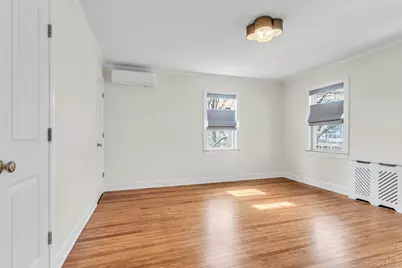 85 Violet Avenue, Floral Park, NY 11001 - Photo 24