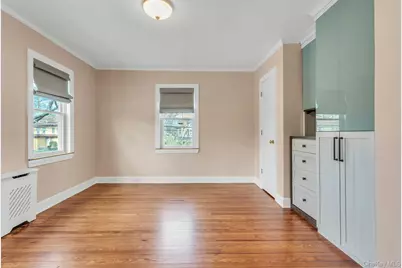 85 Violet Avenue, Floral Park, NY 11001 - Photo 20