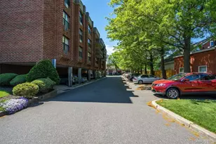 380 Fulton St, Farmingdale, NY 11735 - Photo 18