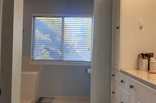 35 Vista Dr S, Manorville, NY 11949 - Photo 14