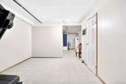 3062 Harding Avenue, Bronx, NY 10465 - Photo 28