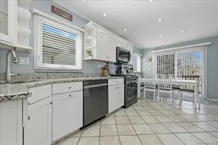 24 Catherine Ave, Franklin Square, NY 11010 - Photo 6