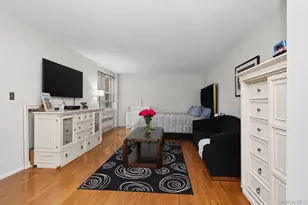 30 N Broadway, White Plains, NY 10601 - Photo 14