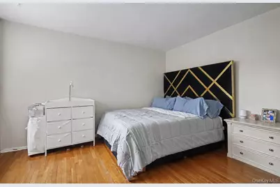 30 N Broadway #4F, White Plains, NY 10601 - Photo 12