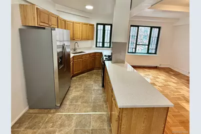 1562 Unionport Road #5A, Bronx, NY 10462 - Photo 4