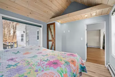 136 Pine Street, Wurtsboro, NY 12790 - Photo 12