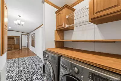 37 Hubbard Ave #5, Riverhead, NY 11901 - Photo 20