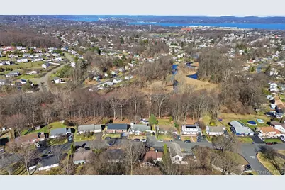 87 Capt Shankey Drive, Garnerville, NY 10923 - Photo 32