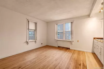 72-61 113th Street #4B, Forest Hills, NY 11375 - Photo 4