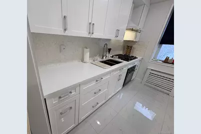 4 Sadore #1R, Yonkers, NY 10710 - Photo 6