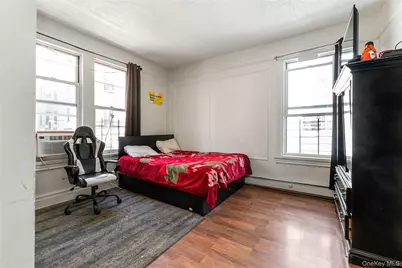 1049 Ward Avenue, Bronx, NY 10472 - Photo 16