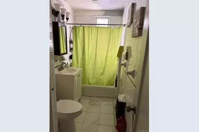 1049 Ward Avenue, Bronx, NY 10472 - Photo 12