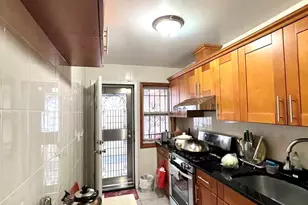 94-27 43rd Ave, Elmhurst, NY 11373 - Photo 8