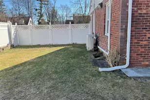 695 Goodrich St, Uniondale, NY 11553 - Photo 6