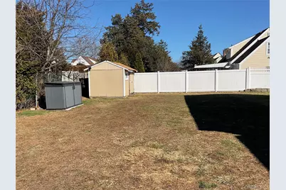 695 Goodrich Street, Uniondale, NY 11553 - Photo 4