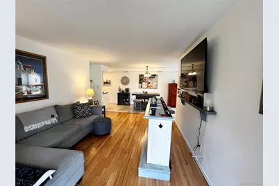 1 Pine Court #1, Selden, NY 11784 - Photo 4