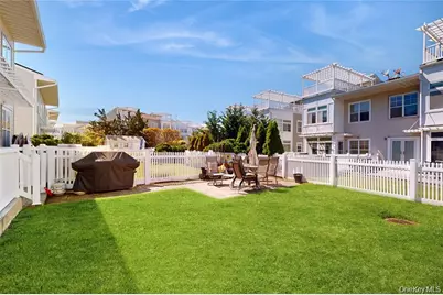 6910 Beach Front Road, Arverne, NY 11692 - Photo 26