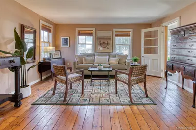 415 Sterling Place, Greenport, NY 11944 - Photo 4