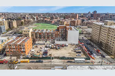 32-19 Linden Place, Flushing, NY 11354 - Photo 6