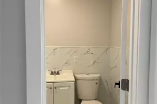 85-27 102nd St, Richmond Hill, NY 11418 - Photo 2