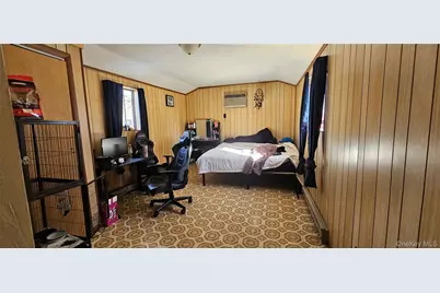 8 Central Avenue, White Lake, NY 12786 - Photo 10