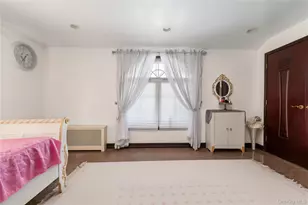 265-04 79th Ave, Glen Oaks, NY 11004 - Photo 10