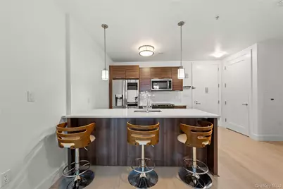 701 Ridge Hill Boulevard #8E, Yonkers, NY 10710 - Photo 14