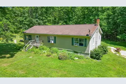 559 Hill Avenue, Walden, NY 12586 - Photo 8