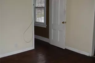 19 Main St, Wappingers Falls, NY 12590 - Photo 8