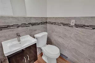 1010 California Pl S, Island Park, NY 11558 - Photo 12