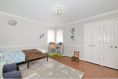 332 Sea Cliff Street, Islip Terrace, NY 11752 - Photo 14