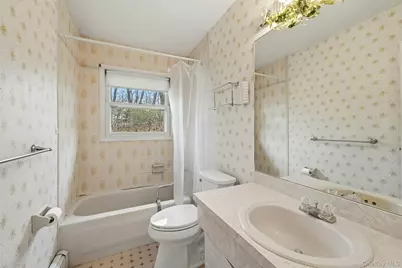 705 Brewster Drive, Port Jefferson, NY 11777 - Photo 18