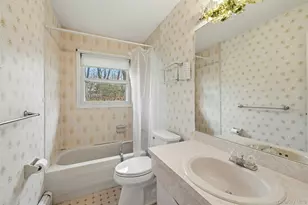 705 Brewster Dr, Port Jefferson, NY 11777 - Photo 18