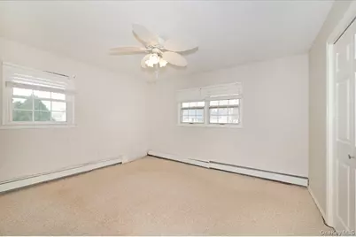 4000 Avoca Avenue, Bethpage, NY 11714 - Photo 12