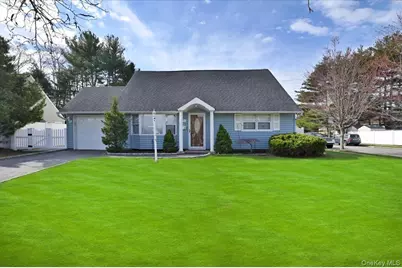 4000 Avoca Avenue, Bethpage, NY 11714 - Photo 1