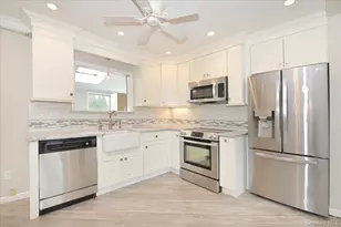 4000 Avoca Ave, Bethpage, NY 11714 - Photo 6