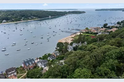 131 Bayview Avenue, Northport, NY 11768 - Photo 24