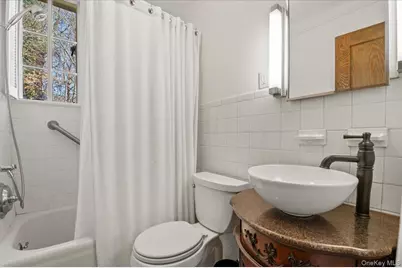 12 Hampton Road, Port Washington, NY 11050 - Photo 30